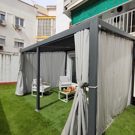 Casa Mallen, Con Amplia Terraza, En El Barrio De Nervion Seville Ngoại thất bức ảnh